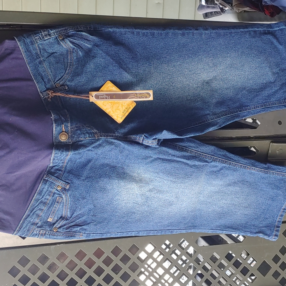 Maternity Capri Pants